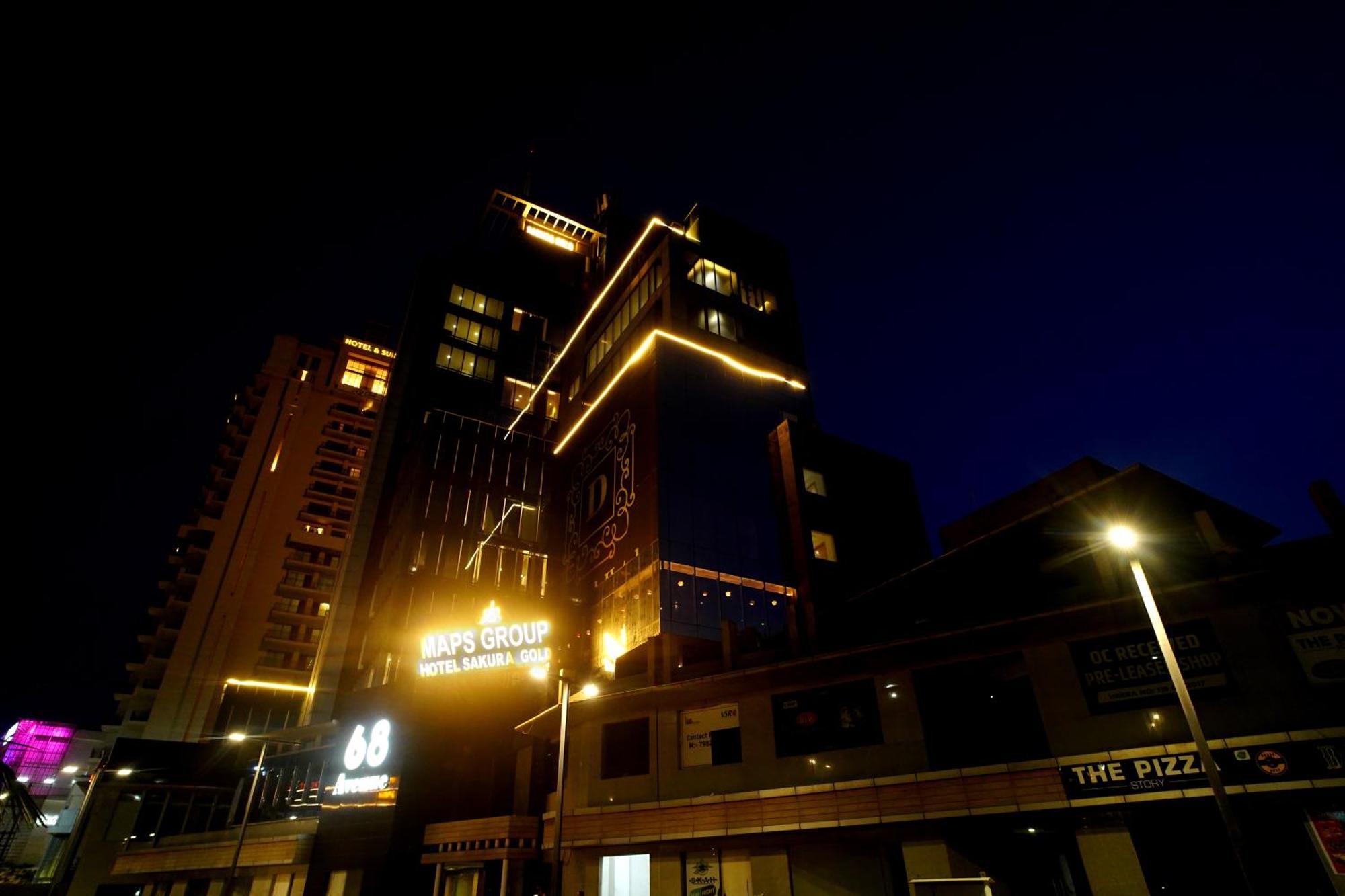 Hotel Sakura Gold Гургаон Екстериор снимка